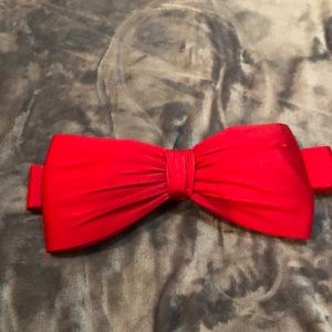Red bow belt